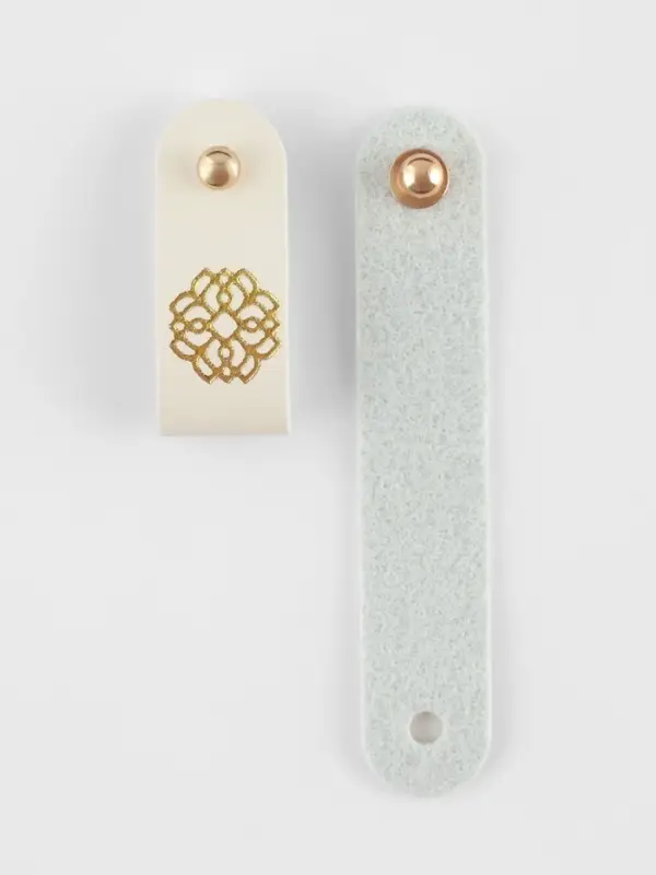 Бирка с кнопкой &laquo;Мандала&raquo; TEIRA, с тиснением, 8&times;1.5 см, 10 шт., цвет золотой, молочный