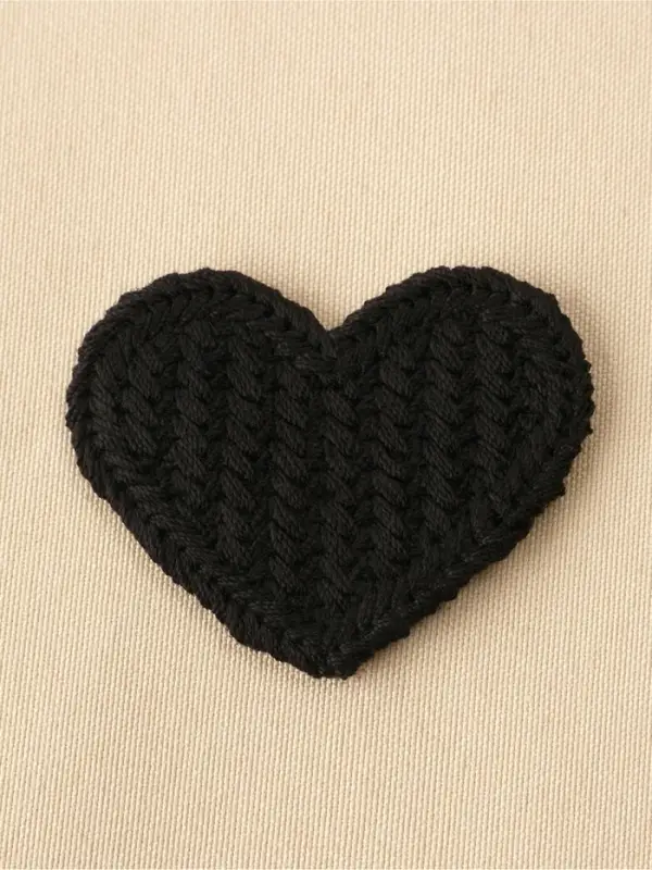 Аппликация для одежды «Сердце», текстильная, 3.5×3 см, 10 шт., чёрная Аппликация для одежды «Сердце», текстильная, 3.5×3 см, 10 шт., чёрная