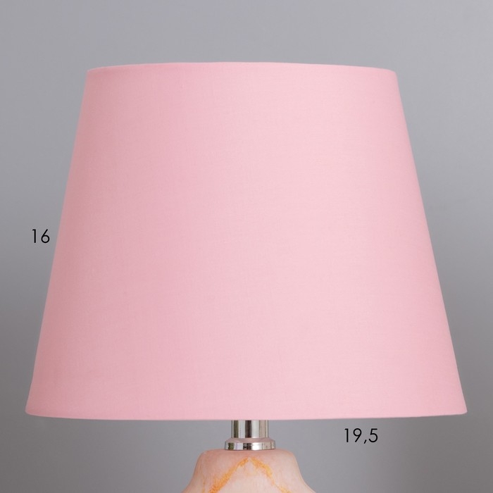 Лампа настольная Лампа настольная "Жаклин" 1х40Вт Е14 бежевый 20х20х32см