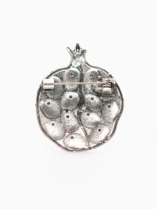 Брошь &laquo;Гранат&raquo;, с косточками, красно-чёрная в чернёном серебре