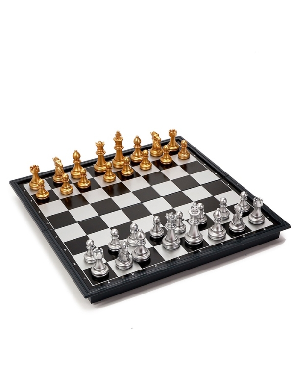 Шахматы магнитные 25 х 25 см, король h-5 см, пешка h-2.5 см Шахматы магнитные 25 х 25 см, король h-5 см, пешка h-2.5 см