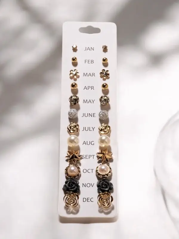 Серьги пусеты 12 пар One year, романтика, бело-серые в золоте