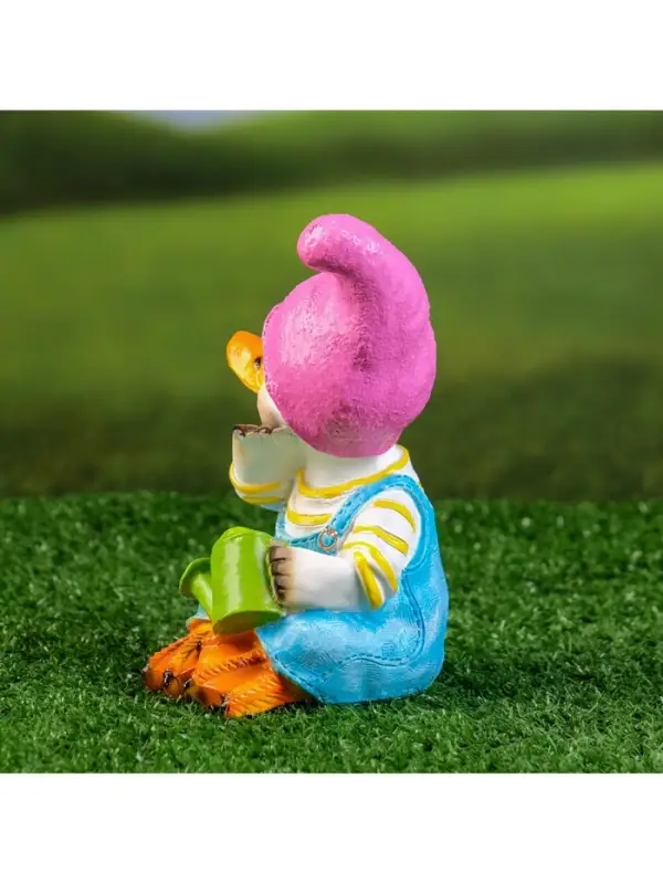 Садовая фигура из полистоуна &laquo;Утёнок с лейкой&raquo;, 10&times;5.5&times;16 см