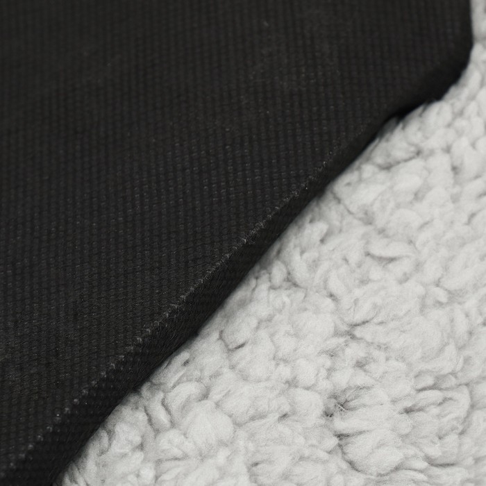 Лежанка для собак и кошек  Лежанка для собак и кошек "Уют", мягкий мех, 50 х 42 х 11 см, серая