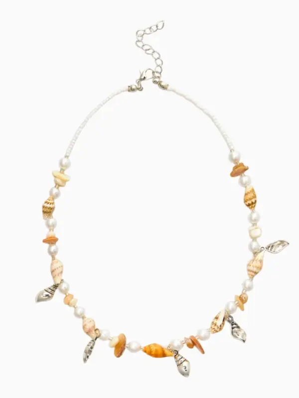 Чокер "Морской мир" из ракушек, цвет белый в серебре