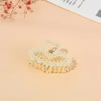 Крабик для волос &laquo;Лиллиан&raquo;, сердце, 8 см, белый