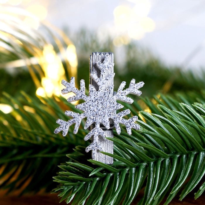 Прищепки для декора «Снежинки» серебряные, 6 шт. Прищепки для декора «Снежинки» серебряные, 6 шт.