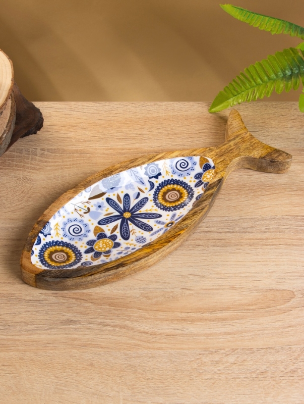 Блюдо в форме рыбки "Васильки" дерево манго 32х11,5х2 см