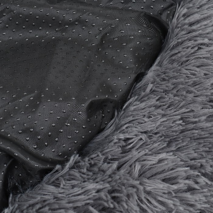 Лежанка для собак и кошек, длинный мех, 80 х 80 х 25 см, серая Лежанка для собак и кошек, длинный мех, 80 х 80 х 25 см, серая