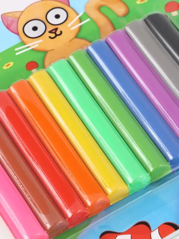 Книга &laquo;Пластилиновый алфавит. Синий трактор&raquo;, 34 стр. + 12 цветов пластилина