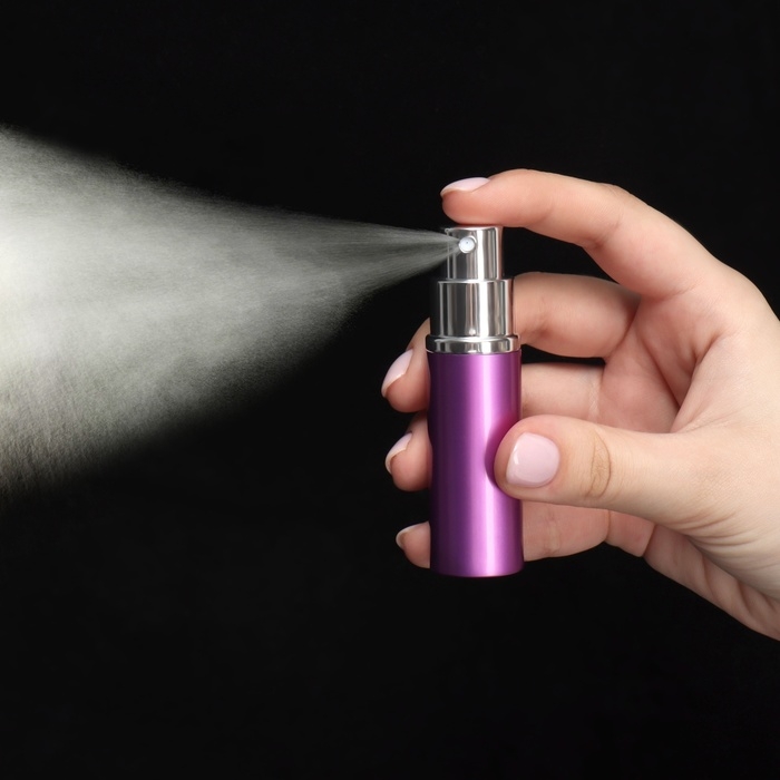 Флакон для парфюма, с распылителем, 10 мл, цвет фиолетовый Флакон для парфюма, с распылителем, 10 мл, цвет фиолетовый