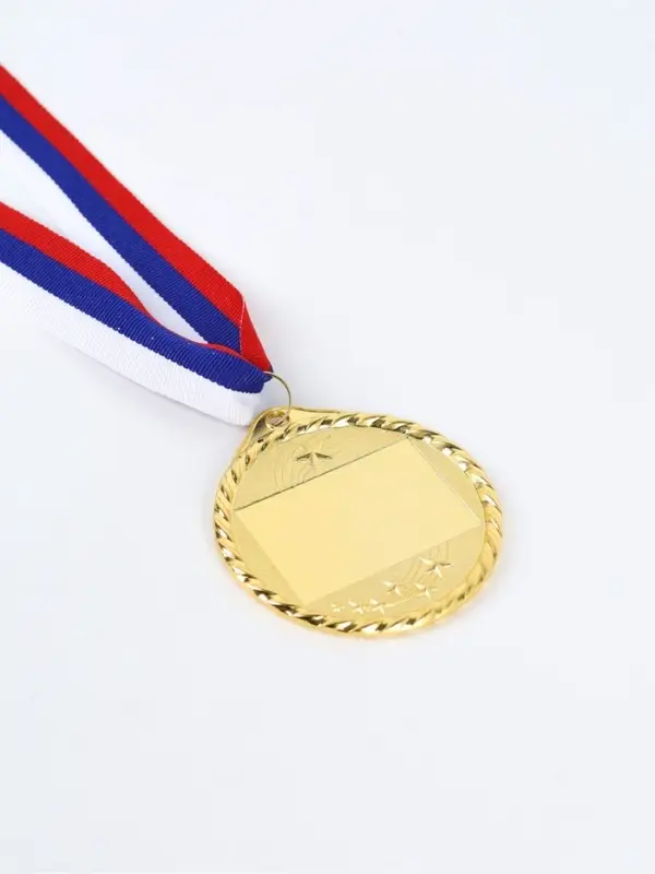 Медаль под нанесение 050, диам. 7 см. Цвет зол. С лентой Медаль под нанесение 050, диам. 7 см. Цвет зол. С лентой