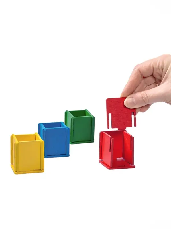 Игра развивающая деревянная "Палочки в стаканчиках" 04565