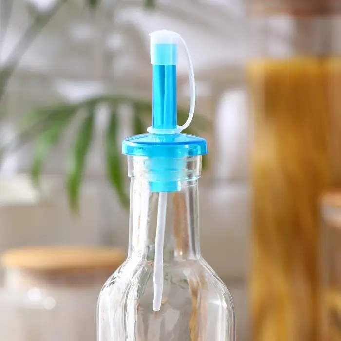 Бутыль стеклянная для соусов и масла «Классик», 270 мл, 5×25 см, цвет крышки МИКС Бутыль стеклянная для соусов и масла «Классик», 270 мл, 5×25 см, цвет крышки МИКС