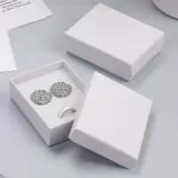 Коробочка подарочная под набор &laquo;Минимал&raquo;, 7&times;9 см, (полезная часть 6.5&times;8.5 см), белая