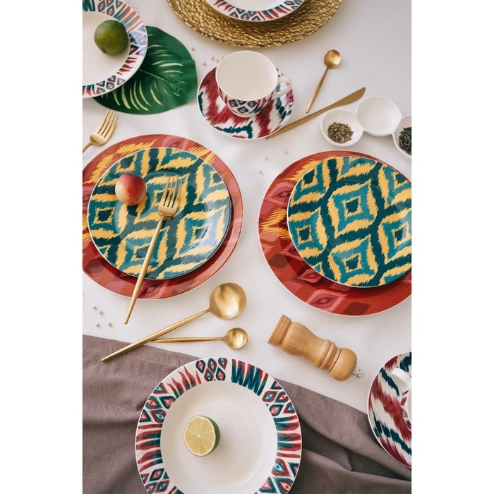 Тарелка фарфоровая обеденная Доляна Askım, d=25 см, цвет красный Тарелка фарфоровая обеденная Доляна Askım, d=25 см, цвет красный