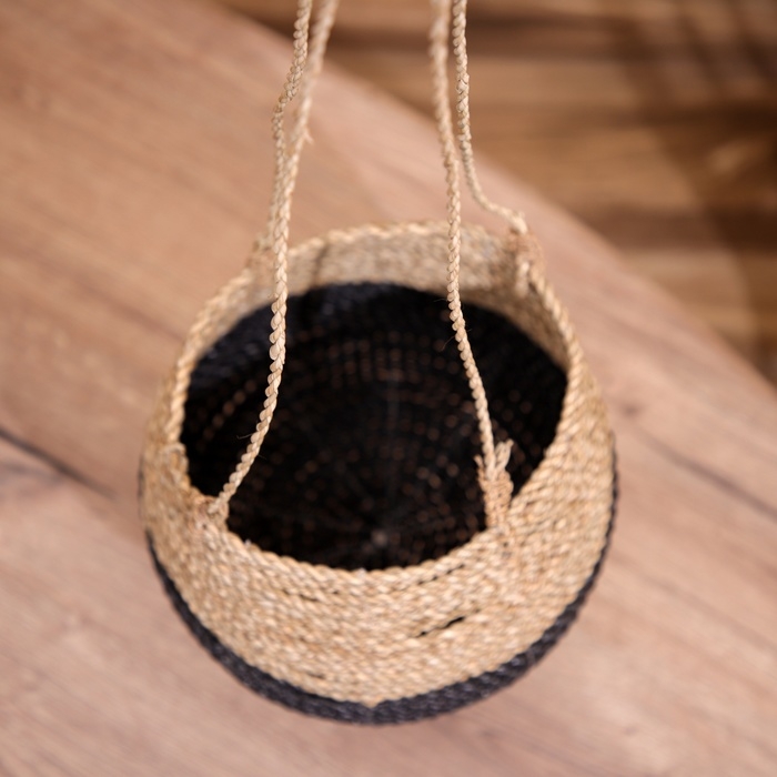 Кашпо плетёное, подвесное 20х20х65 см Кашпо плетёное, подвесное 20х20х65 см