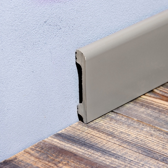 Плинтус напольный 8 UHD 05/80 13х80х2400 мм, камель