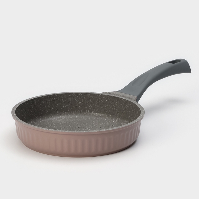 Сковорода Stella, d=22 см, антипригарное покрытие Сковорода Stella, d=22 см, антипригарное покрытие