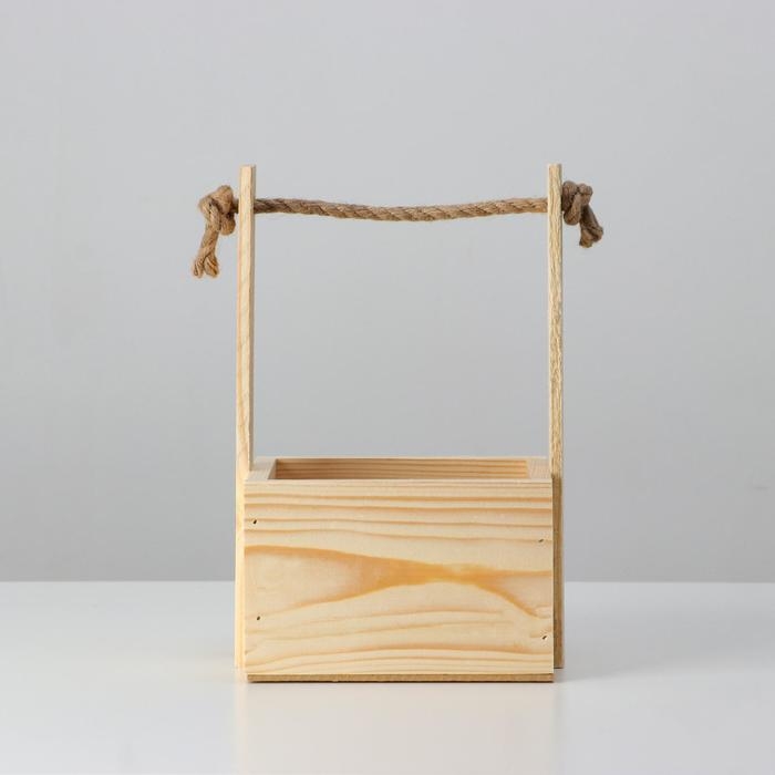 Кашпо деревянное, 15×12×9,5(25) см  Кашпо деревянное, 15×12×9,5(25) см "С Днём Рождения", ручка верёвка, гравировка