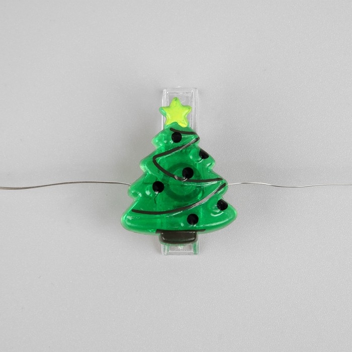 Гирлянда «Нить» 2 м роса с насадками «Прищепки-ёлки», IP20, серебристая нить, 20 LED, батарейки ААх2 (нет в комплекте), свечение тёплое белое Гирлянда «Нить» 2 м роса с насадками «Прищепки-ёлки», IP20, серебристая нить, 20 LED, батарейки ААх2 (нет в комплекте), свечение тёплое белое