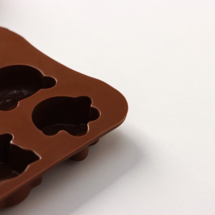 Форма для конфет и шоколада Доляна «Животные. Любовь», силикон, 20,6×10,5×1,4 см, 15 ячеек, цвет коричневый Форма для конфет и шоколада Доляна «Животные. Любовь», силикон, 20,6×10,5×1,4 см, 15 ячеек, цвет коричневый