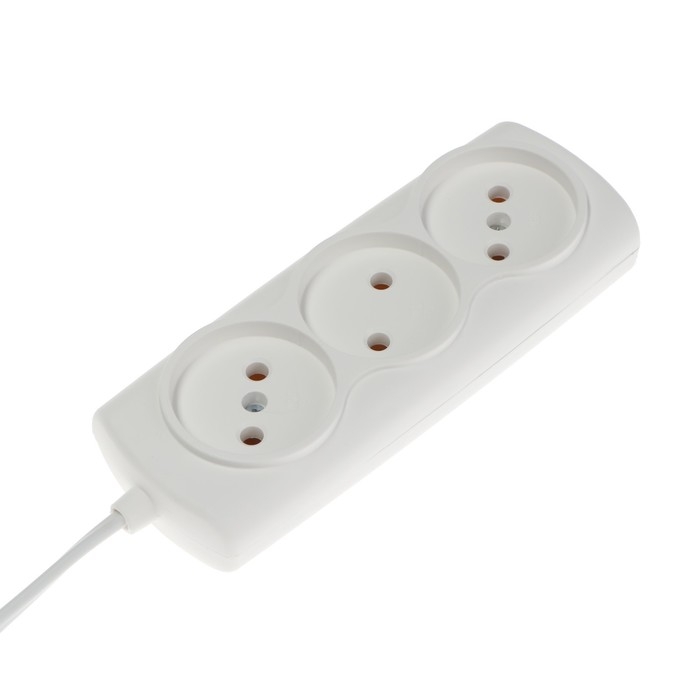 Удлинитель Luazon Lighting ECO, 3 розетки, 4.5 м, 6 А,1300 Вт,ШВВП 2х0.75 мм2,без з/к,белый Удлинитель Luazon Lighting ECO, 3 розетки, 4.5 м, 6 А,1300 Вт,ШВВП 2х0.75 мм2,без з/к,белый