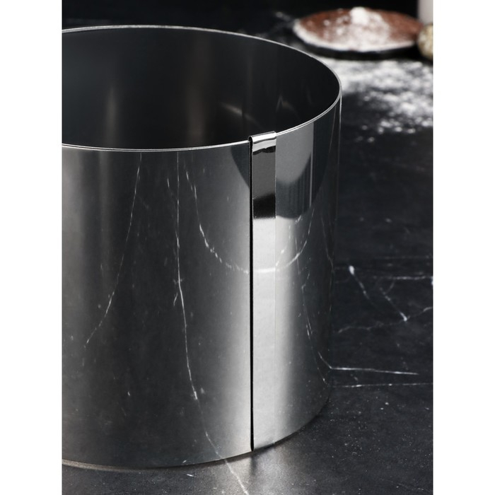 Форма для выпечки и выкладки с регулировкой размера «Круг», h-14 см d-16-30 см Форма для выпечки и выкладки с регулировкой размера «Круг», h-14 см d-16-30 см