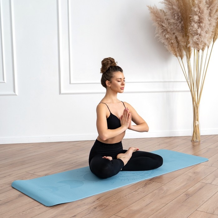 Коврик для йоги Sangh «Луна», 183х61х0,6 см, цвет пастельный голубой Коврик для йоги Sangh «Луна», 183х61х0,6 см, цвет пастельный голубой