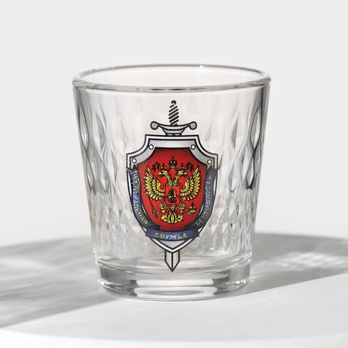 Набор питьевой «Герб ФСБ», стеклянный, 7 предметов: графин 500 мл, 6 стопок 50 мл Набор питьевой «Герб ФСБ», стеклянный, 7 предметов: графин 500 мл, 6 стопок 50 мл