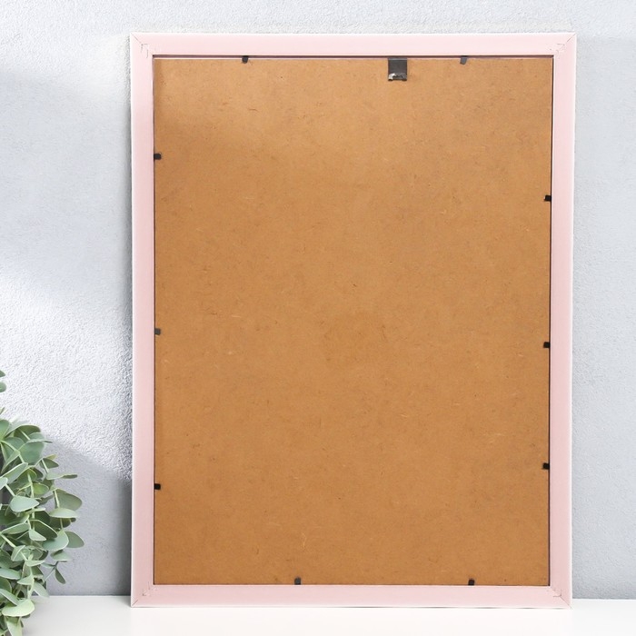 Фоторамка пластик 30х40 см Фоторамка пластик 30х40 см "Мелкая сетка" белая с двойной золотой обводкой 43,5х33,5 см