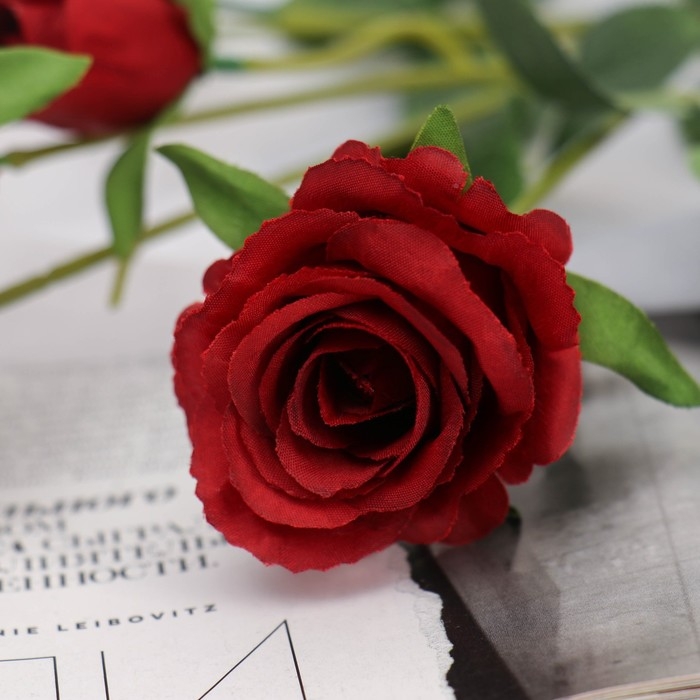 Цветы искусственные  Цветы искусственные "Роза Глория Дей" d-4 см, красный