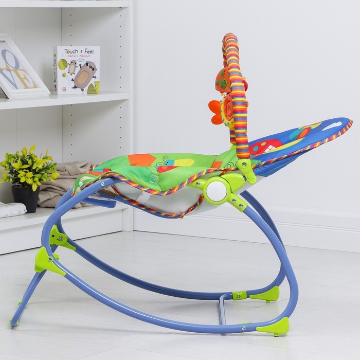 Шезлонг «Улитка и друзья», с погремушками Шезлонг «Улитка и друзья», с погремушками