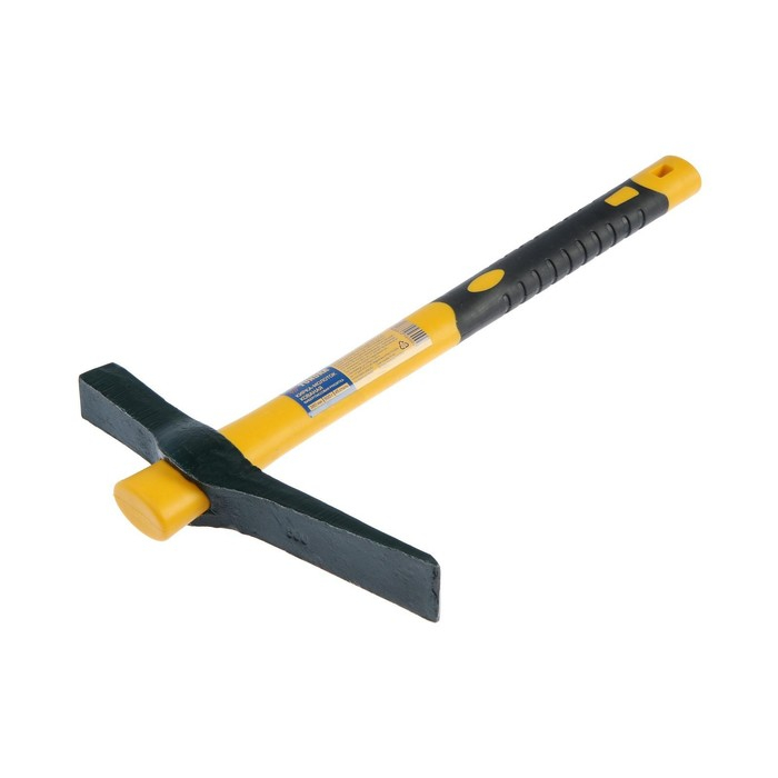 Кирка-молоток ТУНДРА, кованая, фиберглассовая рукоятка 380 мм, 500 г Кирка-молоток ТУНДРА, кованая, фиберглассовая рукоятка 380 мм, 500 г