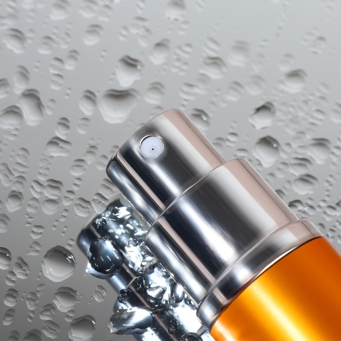 Флакон для парфюма, с распылителем, 10 мл, цвет золотистый Флакон для парфюма, с распылителем, 10 мл, цвет золотистый