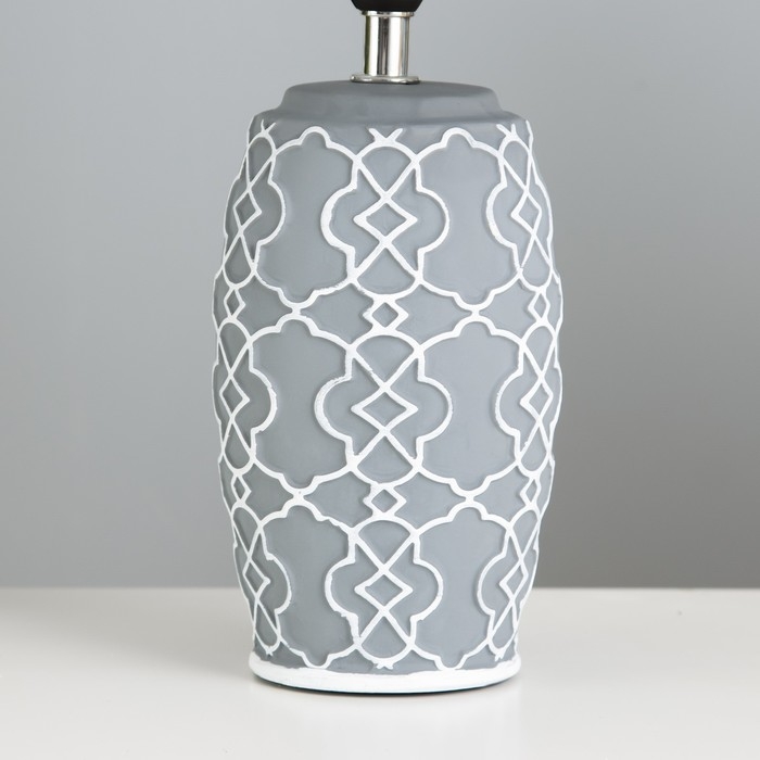 Настольная лампа Настольная лампа "Камила" Е14 40Вт серо-белый 22х22х35 см RISALUX