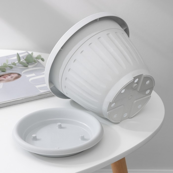 Горшок для цветов с поддоном «Сильвер ЭКО», 2.6 л, d=20 см, светло-серый Горшок для цветов с поддоном «Сильвер ЭКО», 2.6 л, d=20 см, светло-серый