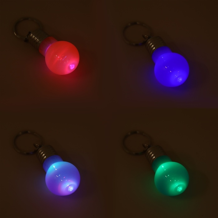 Маячок световой на ошейник для больших и средних собак, фиолетовый Маячок световой на ошейник для больших и средних собак, фиолетовый