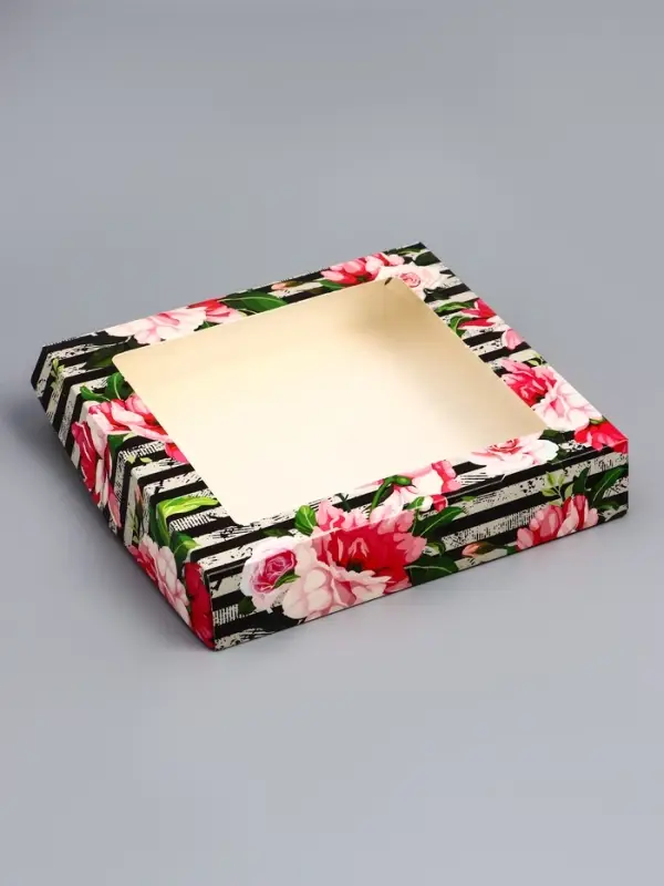 Коробка складная «Весенние пионы» 20×20×4 см