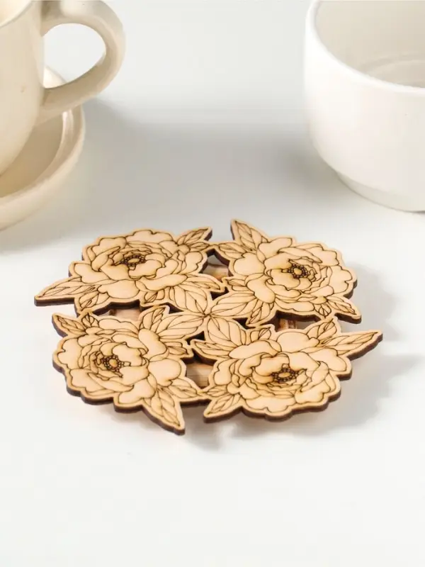 Подставка под горячее &laquo;Цветы&raquo;, вид 3, 11см, можжевельник, фанера