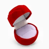 Футляр под кольцо, серёжки &laquo;Роза&raquo;, без листьев, бархатный, 4.5&times;3.5 см, красный