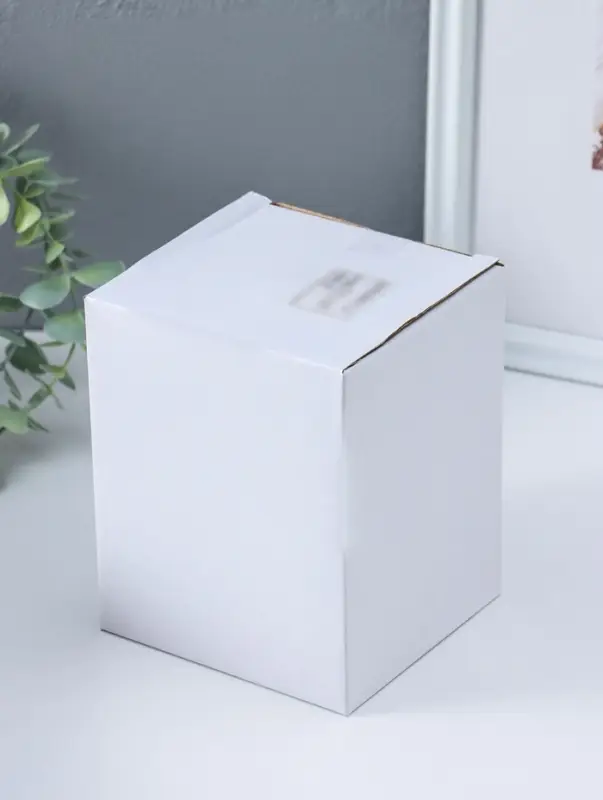 Сувенир керамика "Ангел в белом платье, сидит" 10х11х15,5 см