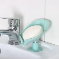 Мыльница со сливом для воды Доляна, на присоске, 12.5&times;9&times;10 см, бирюзовая