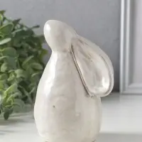 Сувенир керамика "Зайка с прижатыми ушками" беж 9х7,7х13,8 см