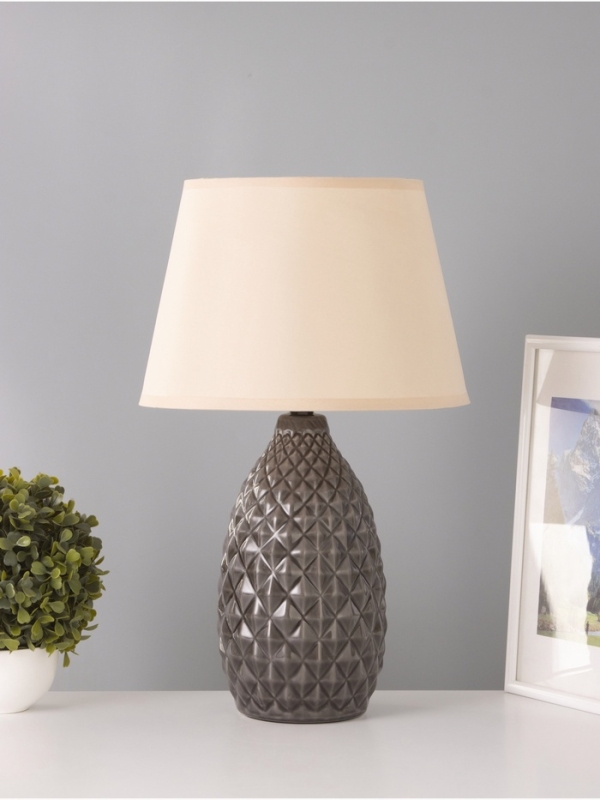 Настольная лампа Настольная лампа "Марианна" 1х15Вт Е14 серый 28х28х45 см