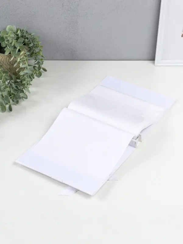 Фотоальбом на 100 фото 10х15 см "Белоснежный с бантом" в коробке 4х22х23 см