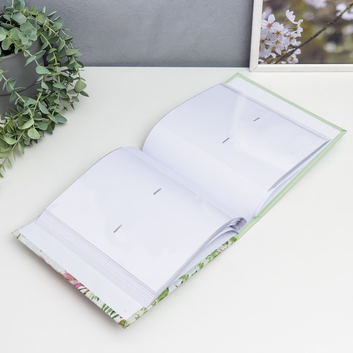 Фотоальбом на 200 фото 10х15 см Фотоальбом на 200 фото 10х15 см "Цветы"