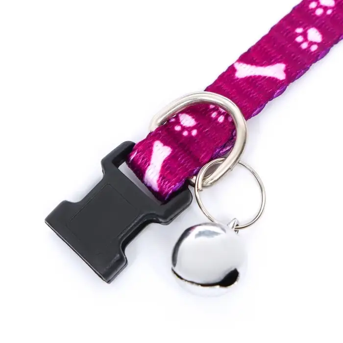 Ошейник Ошейник "Лапки-кости" с бубенчиком, капрон, 30 х 1 см, фиолетовый