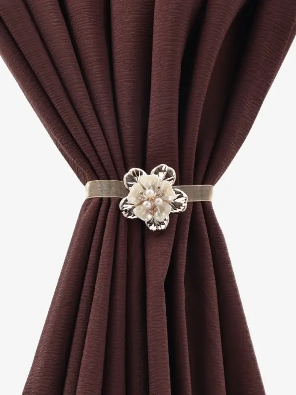 Подхват для штор &laquo;Цветок перламутровый&raquo;, d=5.5 см, цвет золотой