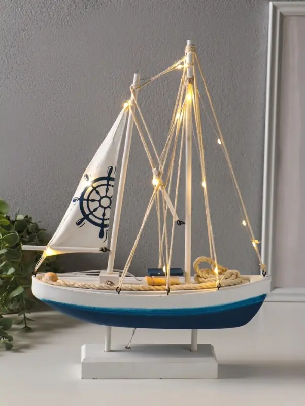 Сувенир дерево LED "Корабль со штурвалом на парусе"2хАА 28х8,5х39 см